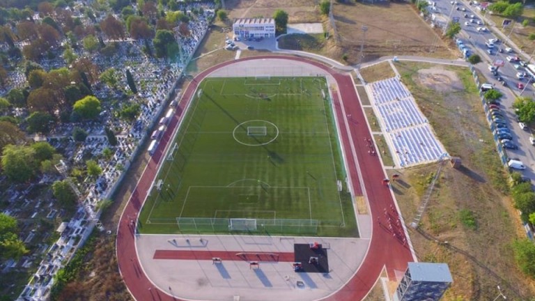 Стадион "Спартак" е готов за Втора лига