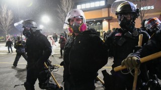 Високопоставен представител на американските имиграционни служби се очаква да напусне