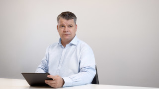 Бившият главен изпълнителен директор на bTV Мартин Швехлак окончателно напуска