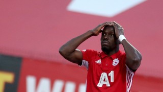 Голмайсторът на ЦСКА Али Соу и халфът Рубен Пинто ще