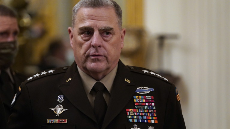Най-високопоставеният американски генерал проведе необявени разговори с преговарящите за мир