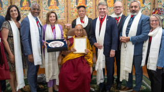 Двупартийна делегация на Конгреса на САЩ се срещна с Далай