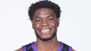 Берое подписа с пети американец 26 годишният Антъни Уокър идва от