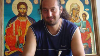 Отиде си иконописецът Момчил Мончев