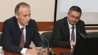 Двама министри заедно в подкрепа на професионалните училища 144 български