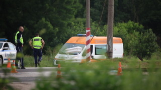 Влак блъсна мъж на жп линията при Дупница около 15