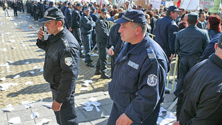 МВР разединено за протеста