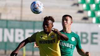 дна от звездите на Ботев Пловдив Емануел Току