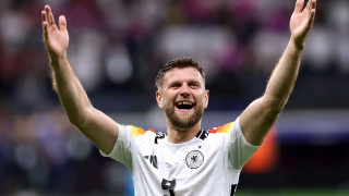 Германският нападател на Уест Хем Никлас Фюлкруг няма да бъде