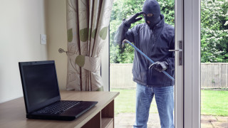 Здравната и последвалата икономическа криза се отрази на застрахователния пазар