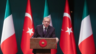Президентът на Турция Рeджеп Ердоган се закани да предаде урок