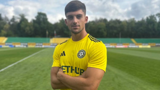 Новакът в българския елит Добруджа се раздели с трима футболисти