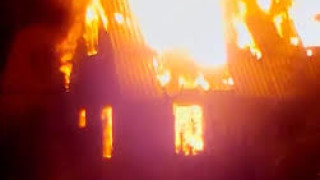 Пожар гори в Магнитогорск