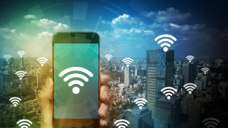 Преди десетина години мисълта за бърз мобилен интернет изобщо не