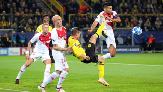 Андреа Раджи получи наказание от цели пет мача заради червения