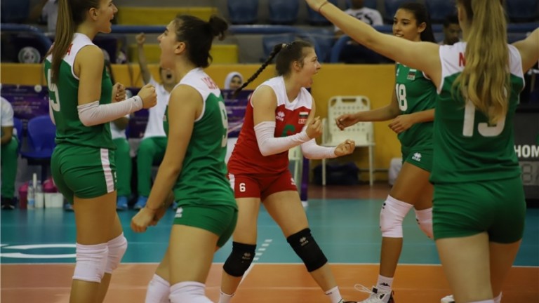 Националният отбор по волейбол на България за девойки под 18