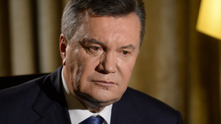 Янукович по президентски към Зеленски: Бъди герой, спри кръвопролитието