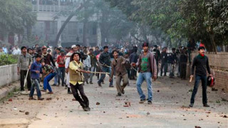 Фенове на Бразилия и Аржентина се клаха с мачете преди