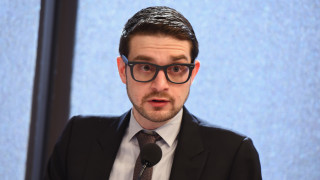 И милиардерите филантропи също съкращават това е изводът от