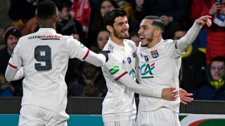 Френският гранд Олимпик Лион продължава да не може да излезе