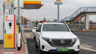 В днешната силно разделена и турбулентна политическа и икономическа среда