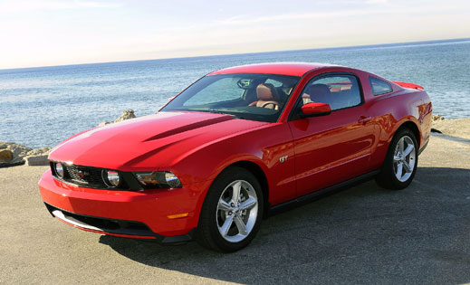 Ford Mustang получи нов V6 двигател с мощност 205 к.с.