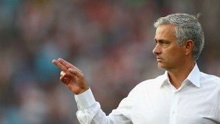 Безработният в момента Жозе Моуриньо спомена че вижда себе си