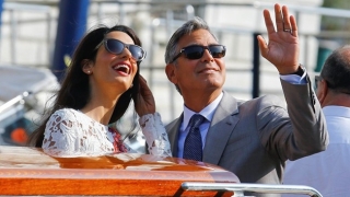 Джордж и Амал Клуни ще дарят 1 милион щатски долара