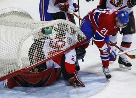 Монреал спечели канадското дерби в НХЛ