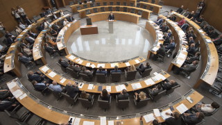 Словения има ново правителство Това стана ясно след като парламентът