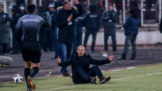 Треньорът на ЦСКА Нестор ел Маестро за пореден път захапа