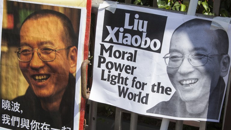 Нобеловият комитет: Китай носи отговорност за кончината на Лю Сяобо