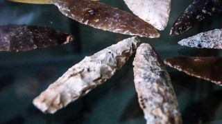 Изкован в магма и способен да произведе най острите остриета на