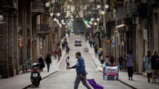 Броят на хората с положителен тест за коронавирус в Испания