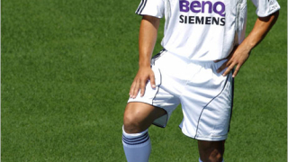 Канаваро бе представен официално като футболист на Реал (Мадрид)
