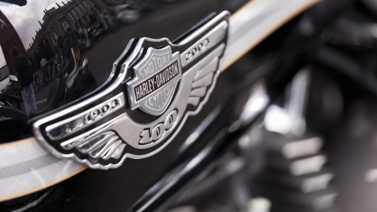 Как Бъфет спасява Harley-Davidson по време на финансовата криза с $300 милиона заем?