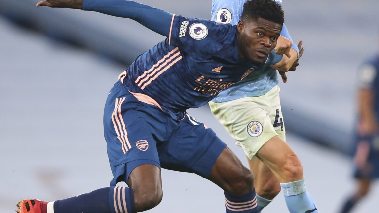 Полузащитникът на Арсенал Томас Партей може да обмисли напускане на