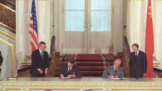 Западни медии: САЩ тласкат света към Студена война и нова въоръжена надпревара