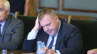 Военният министър Красимир Каракачанов не е съгласен с част от