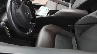 Служители на ГД Борба с организираната престъпност ГДБОП са задържали