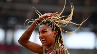 Тара Дейвис Уудхол беше лишена от националната титла на САЩ в