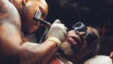 Денис Родман и какво си татуира на лицето 