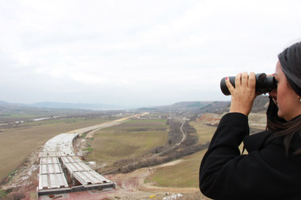 Павлова инспектира магистрала "Струма" - ще е готова до октомври 2015 г.