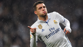 Ливърпул обмисля възможността да отправи оферта за халфа на Реак