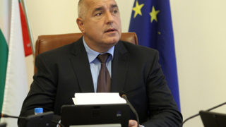 Борисов пожали само 4 областни управители, останалите 24 смени