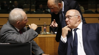 Няма риск за еврозоната след референдума в Италия, успокояват Берлин и Париж