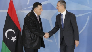 НАТО зове Москва да озапти сепаратистите в Източна Украйна