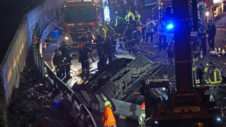 Автобус с 80 души катастрофира във Венеция 
