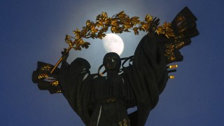 В резултат на руските атаки срещу украинската столица и Киевска