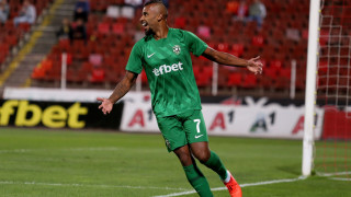 Алекс Сантана може да вземе участие във важния мач на